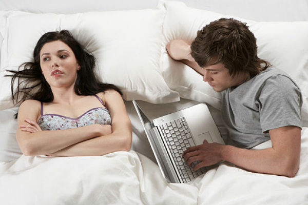 Cosa devi fare se il tuo ragazzo fa cilecca a letto